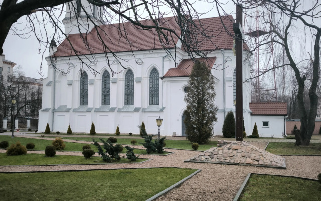 Prospekt Nezavisimosti 44, Supertsentr, Dvushka Apartments