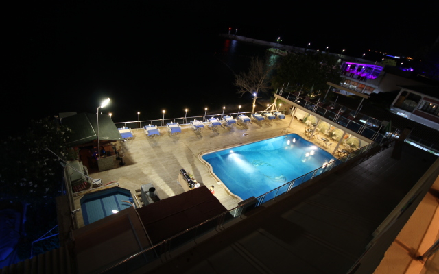 Отель Ucem Otel Golden Sea