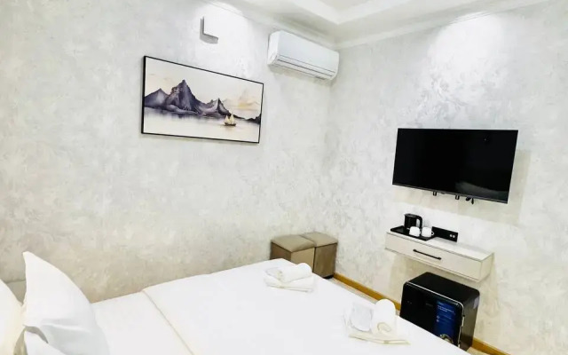 Отель The Moonya