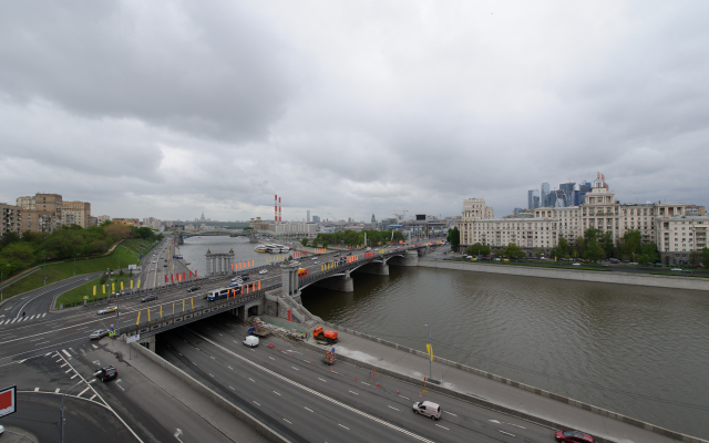 Smolenskaya  10 Apartments