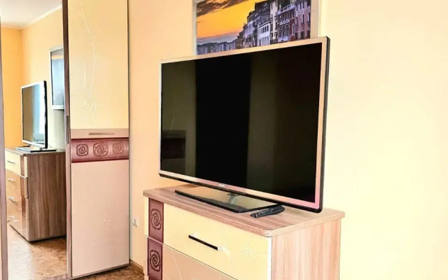 Kvartira Domasnij Ocag na ul Lazurnaa