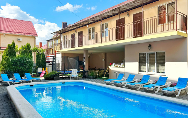 Solnechny Dom Guest house