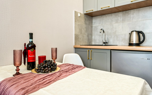 Odnokomnatnaya V 15 Minutah Ot Aeroporta Apartments