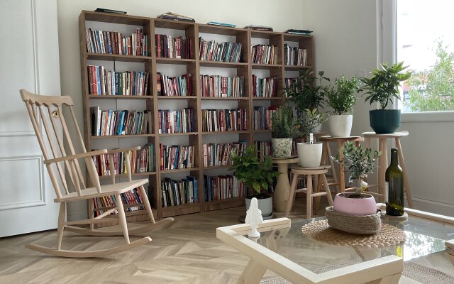 Апартаменты 2BR/2Bath Central Apt, Balcony - Near Hilton