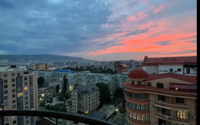 Квартира c oбзopным видом на мope и горы