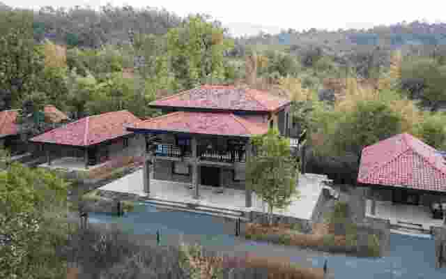 Pugdundee Safaris-king lodge Lodging house