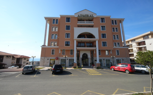 Admiral-Menada Apart-hotel