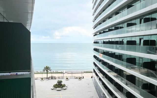 Beachfront Batumi View Apartments by Globalstay Apartments