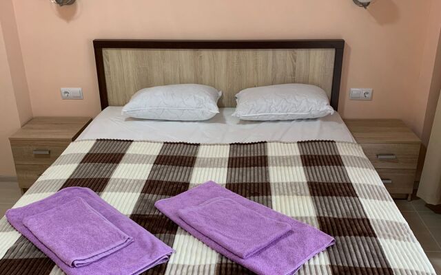 Merkurij Guest House