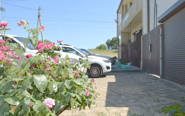 Меблированные Комнаты на Улице Мира 42Б