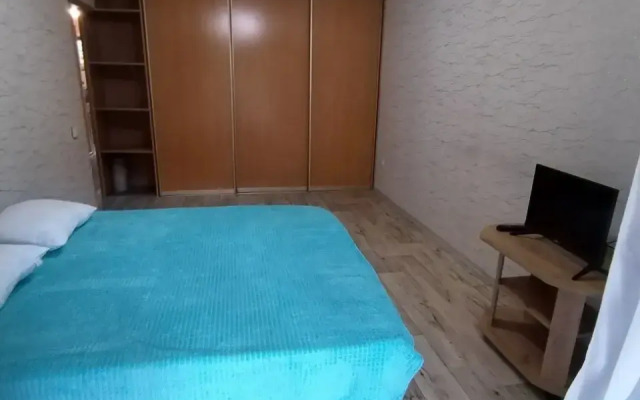 Квартира с большой лоджией и видом на лес