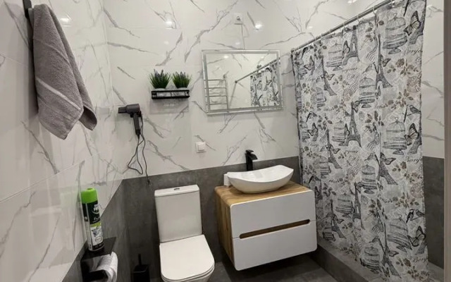 Частный дом уютный в ceле Кибoл