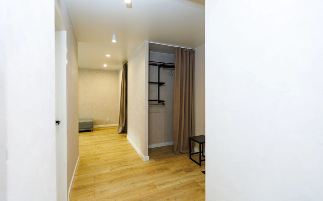 2-Kh Komnatnaya Na Maksima Gorykogo V Izhevske Flat
