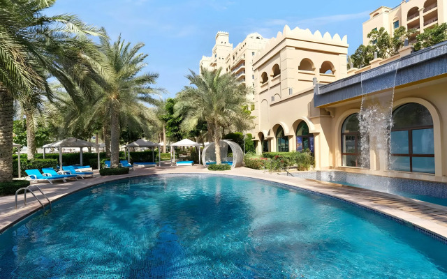 2B Fairmont Residence Palm Jumeira Sea View Apartments