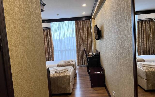 Orient Star Varahsha Hotel