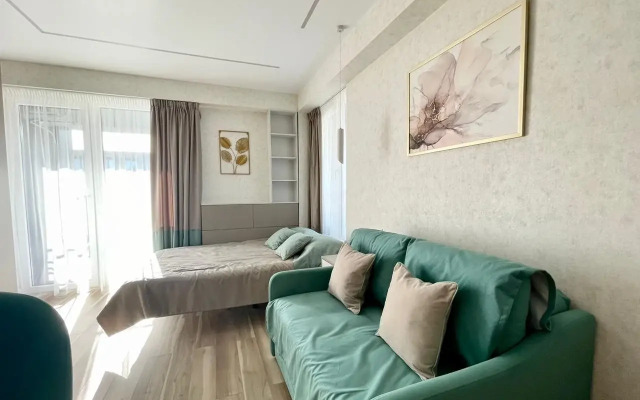 Ryadom S Plyazhem Flat