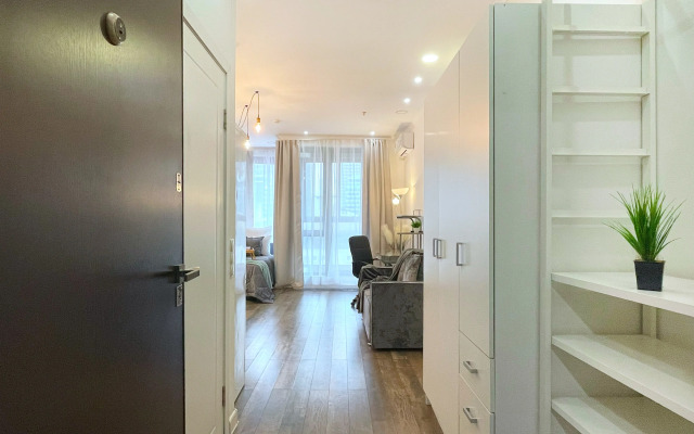 Prostornye u metro Tsska Apartments