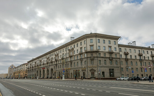 Апартаменты в центре рядом с Динамо и ТЦ Столица