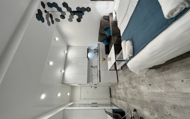 Stylish Apt In The City Center Apartments