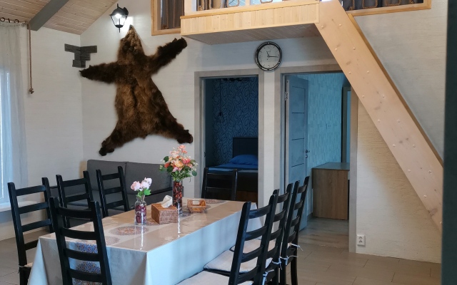 Berloga Guest House (8 person)