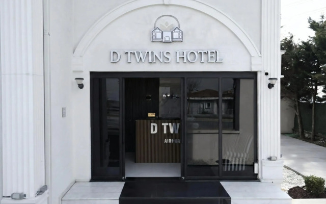 D Twins Airport Hotel