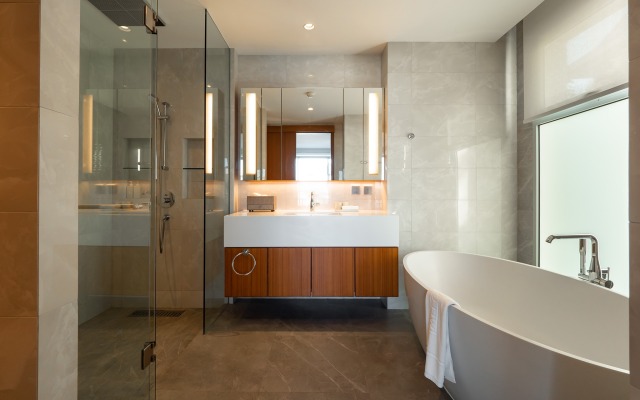 Prekrasnye Apartamenty s Basseynom v Laguna Phuket