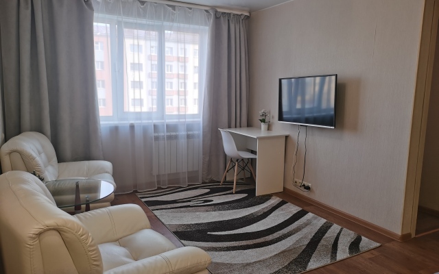 Na Ulitse Ordzhonikidze  1 Apartments