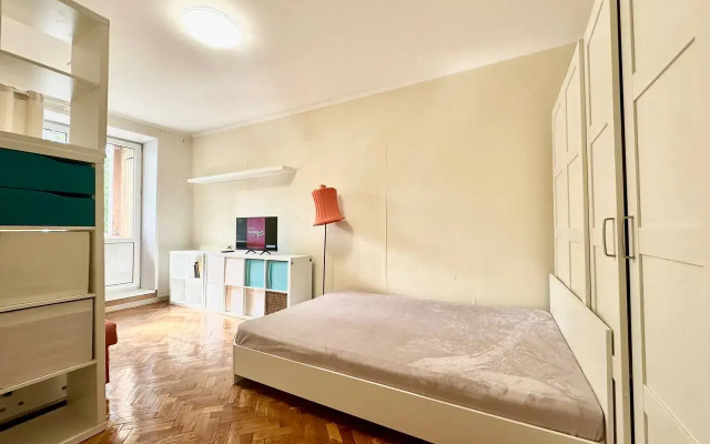 Dvukhkomnatnye U Metro Sokol Apartments