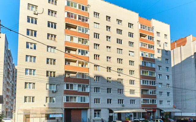 Matrosova 5 Apartments