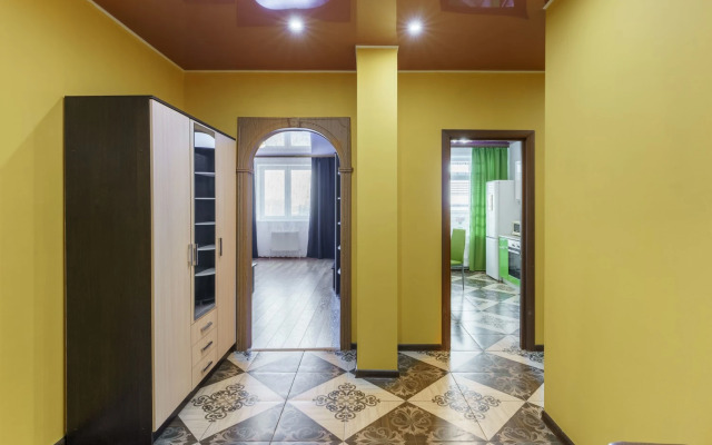 Апартаменты с двумя спальнями в центре Тюмени