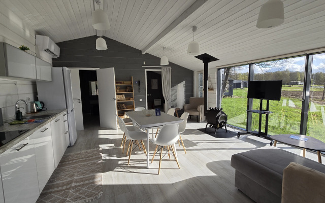 Гостевой Дом Edimonovo Village