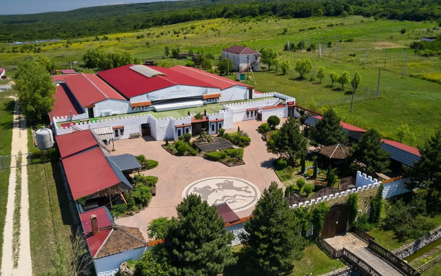 Cherkesskij Aul Hotel