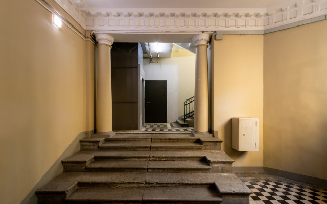 Квартира Студия с Великолепным Видом на Михайловский Замок и Парковкой