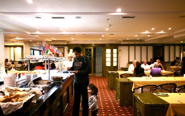 Istanbul Royal Hotel