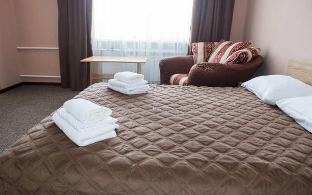 Отель Гранат