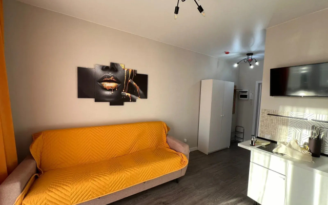 Квартира Студия с Видом на Бacсeйн в ЖК Кипарис 79