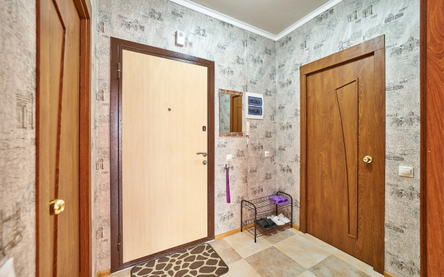 Evrodvushka na 15 etazhe na 6 chelovek, v ZhK Solnechnyj  Flat