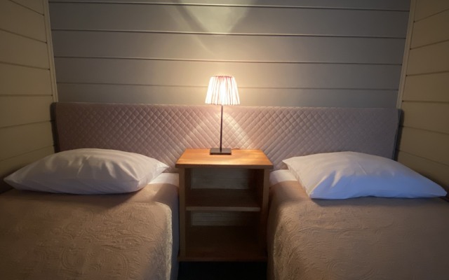 Usad'ba Demidova Guest House