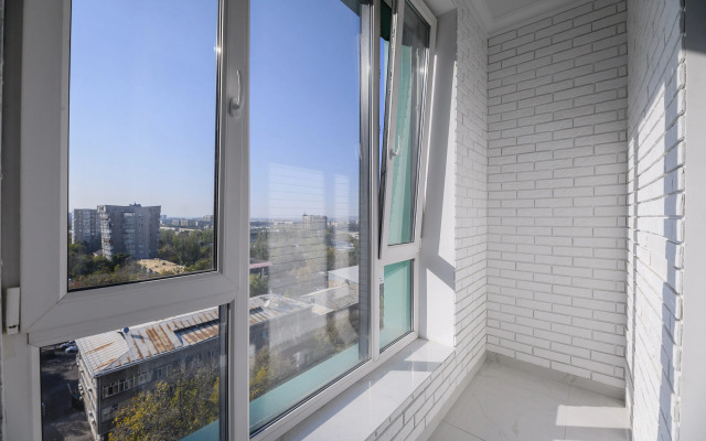 Uyutnaya v Tsentre Goroda Flat