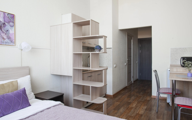 v apart-otele Partizana Zheleznyaka 40b Apartments