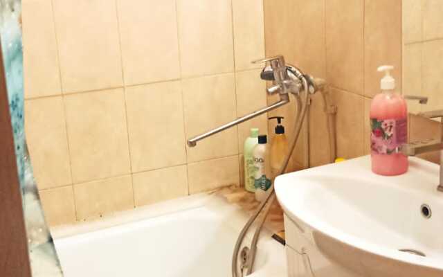 Na Kuryzhova 19 Flat
