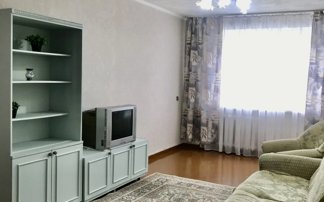 Ekonom 2 Komnatnaya Uyutnaya I Chistaya Flat