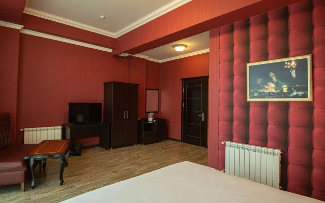 Regnum Restaurant Hotel