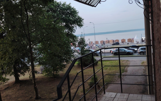 Na Naberezhnoy mini Hotel