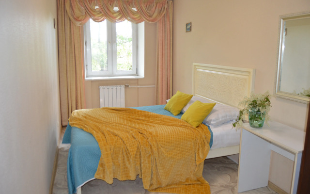Mayak Na Naberezhnoy 21 Gorplyazh Flat