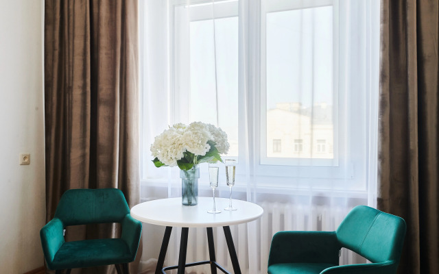 GM Trekhkomnatnye s vidom na Tverskuyu Apartments