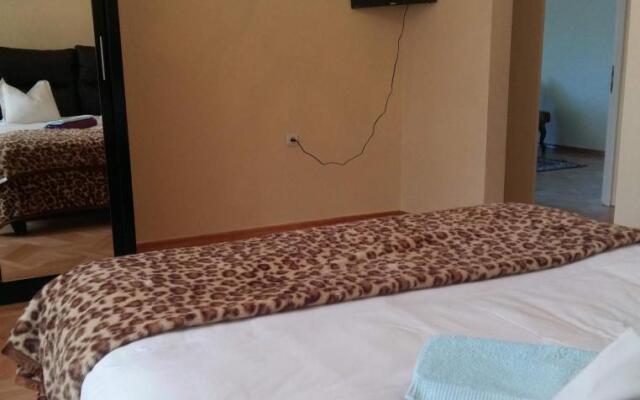 Renesans Hotel