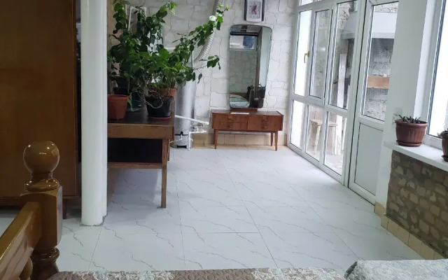 Loft S Vidom Na Sad Apartment