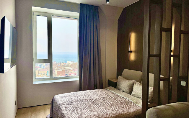 Апартаменты Красивая студия в центре с видом на море