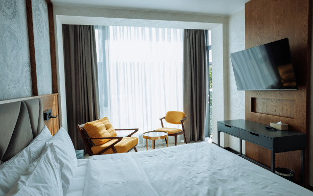 Aurum Garden Hotel
